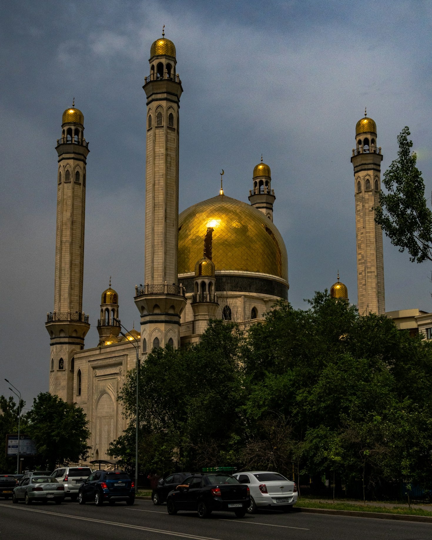 Navigating International Travel for Muslim Pilgrims